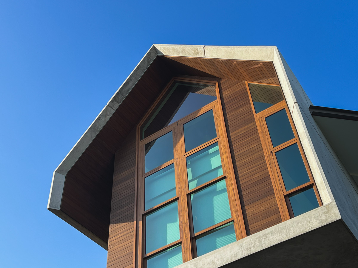 ONEWOOD Outdoor Timber Ceiling Cladding