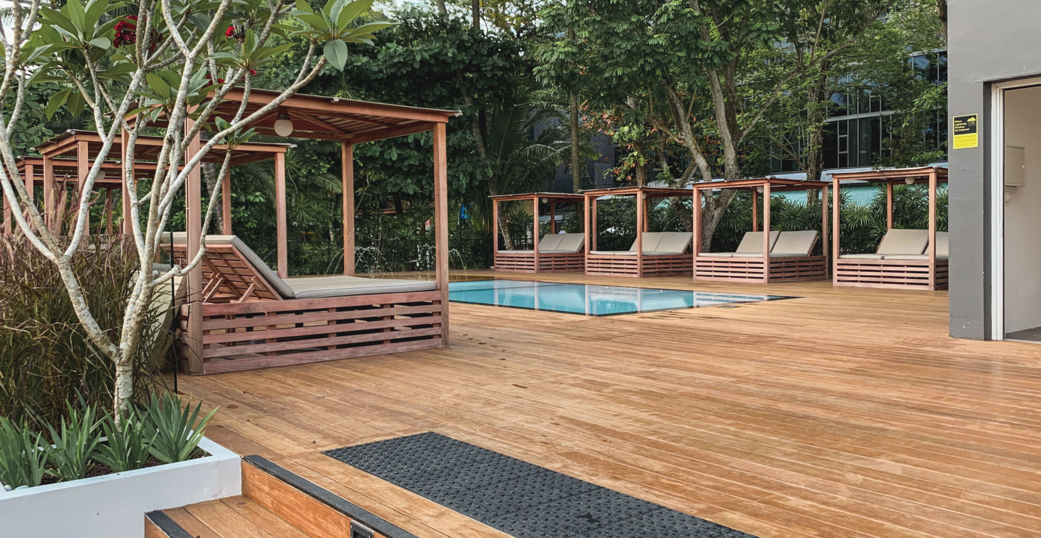Onewood Decking at FOC Sentosa Beachside