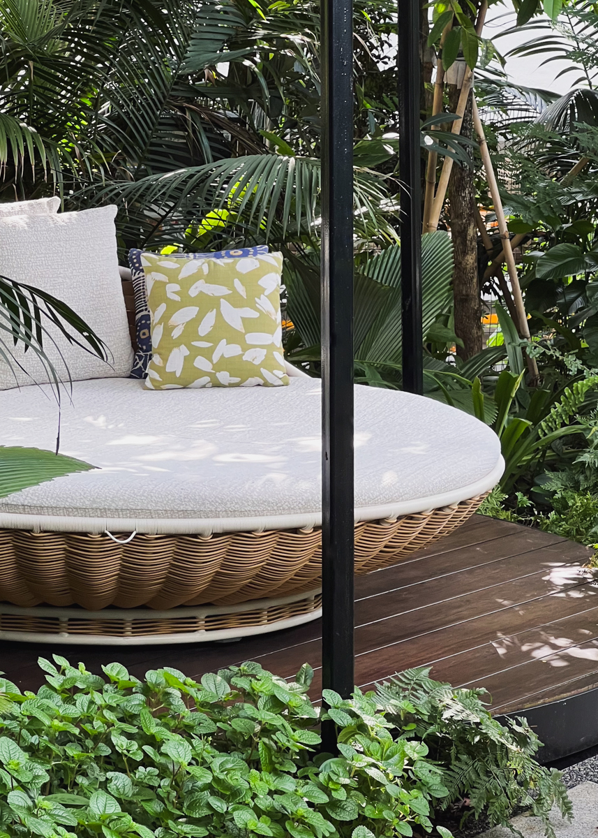 ONEWOOD Outdoor Deck and Timber Facade