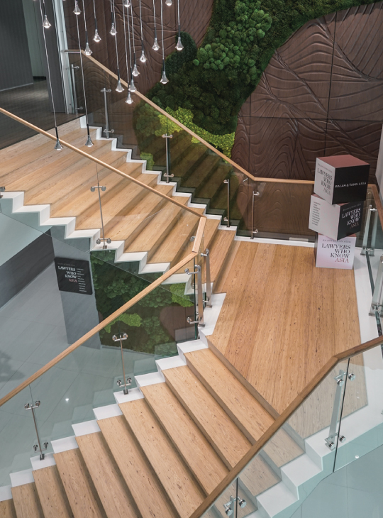 Onewood staircase tread and riser at Rajah & Tann Asia Office